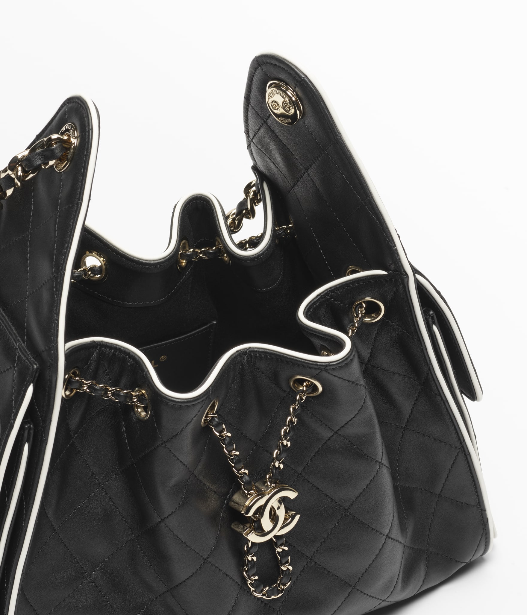 CHANEL 25小号手袋